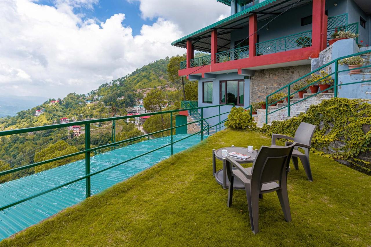 Stayvista At Cecil Cottages With Barbeque, Hill View Kasauli Buitenkant foto