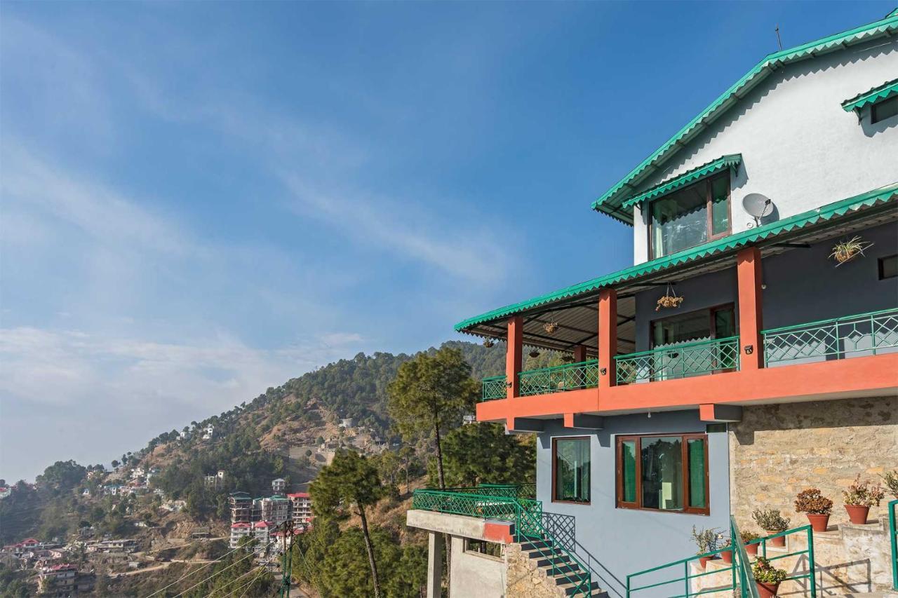 Stayvista At Cecil Cottages With Barbeque, Hill View Kasauli Buitenkant foto